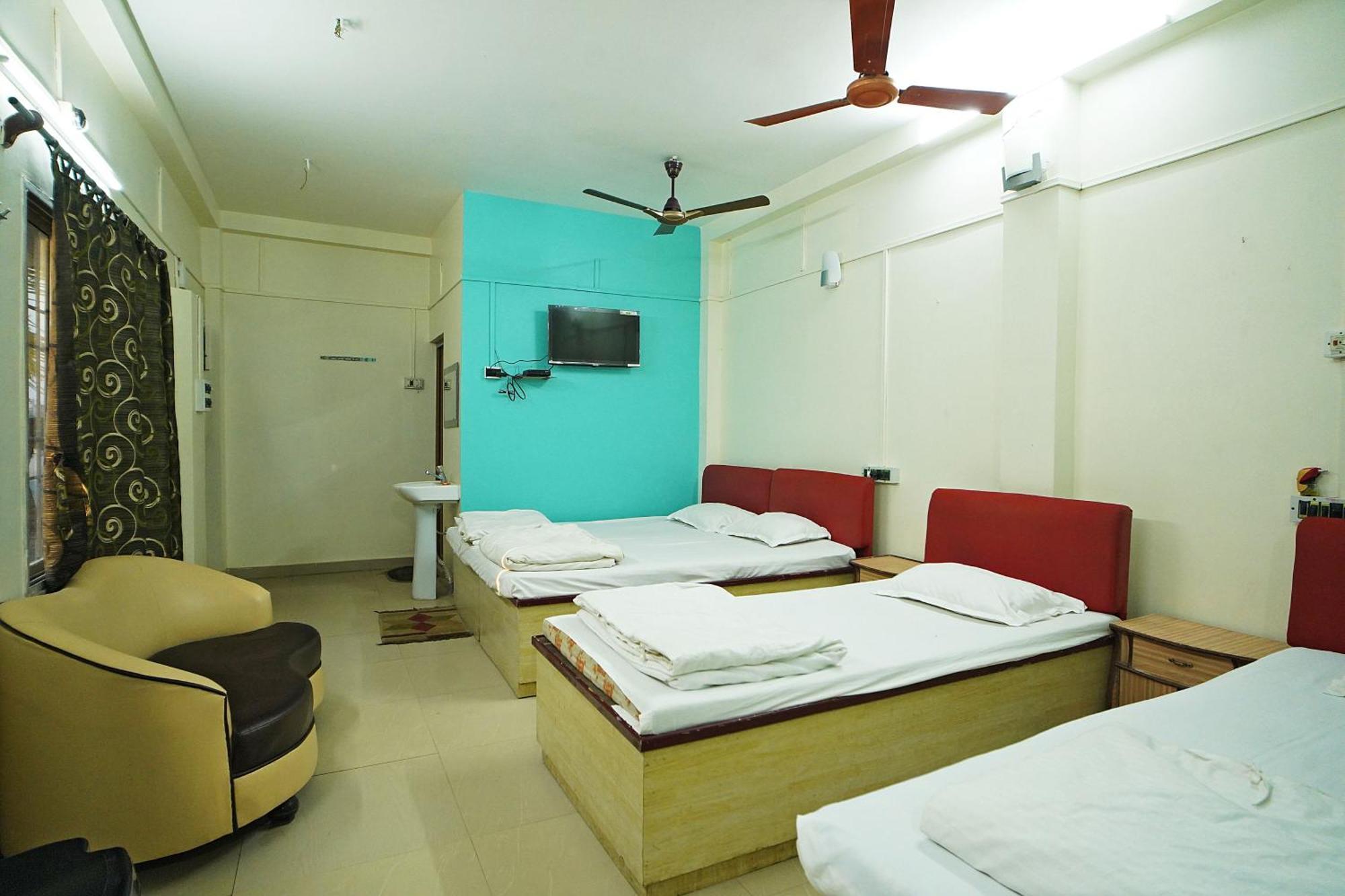 Santiniketan Hotel And Resort !! On Beach Family Resort !! ماندارموني المظهر الخارجي الصورة
