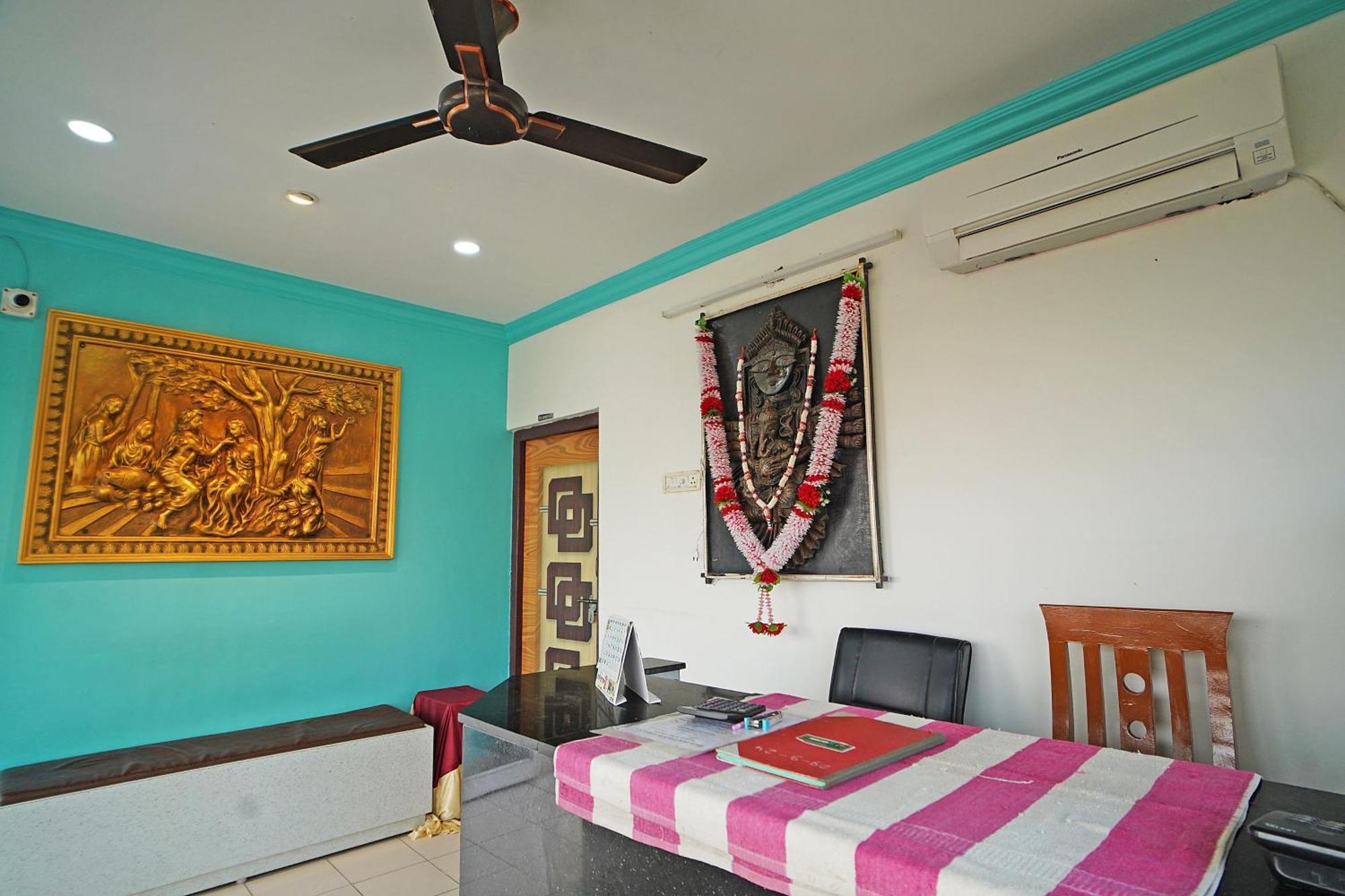 Santiniketan Hotel And Resort !! On Beach Family Resort !! ماندارموني المظهر الخارجي الصورة