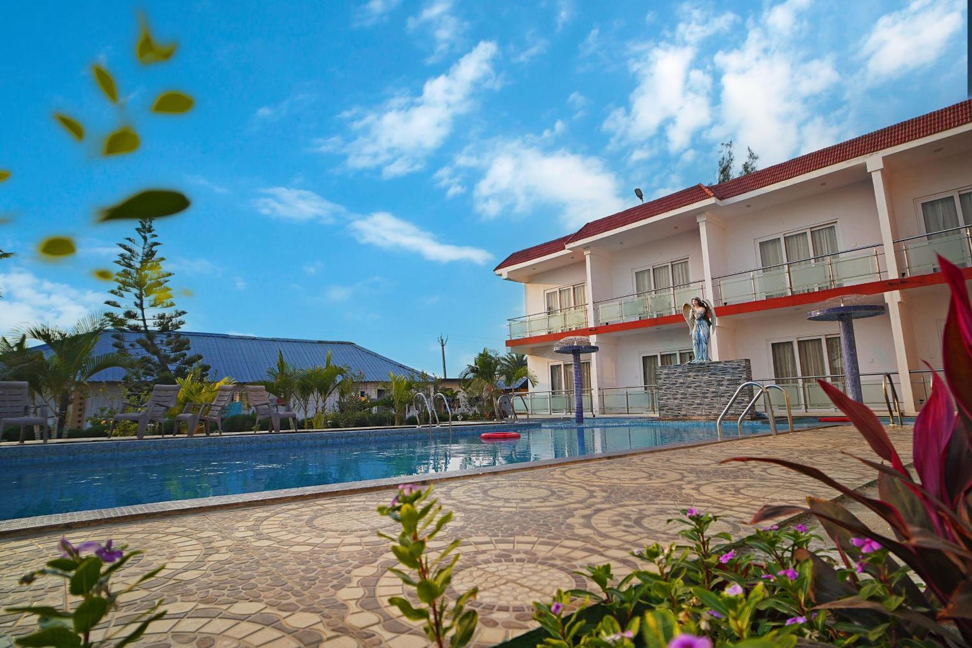 Santiniketan Hotel And Resort !! On Beach Family Resort !! ماندارموني المظهر الخارجي الصورة